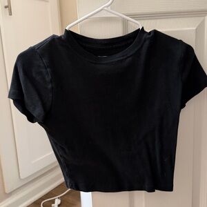 Black cropped shirt from Hollister